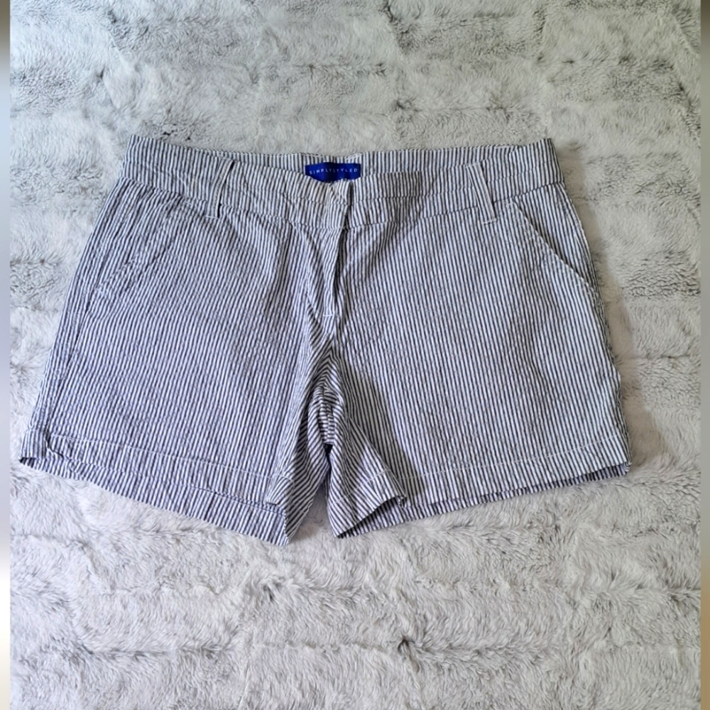 Simply Styled blue white striped shorts.  Size 4.